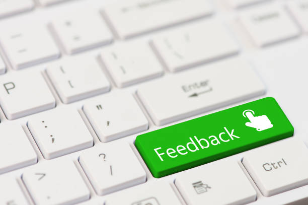 istock Green key with text feedback and touch finger icon on white laptop keyboard 947229922
