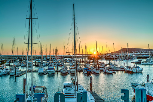 Lanzarote - Sonnenuntergang im Yachthafen Rubicon en Playa Blanca photo