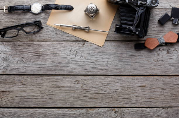 istock Happy Fathers Day card on rustic wood background 947323682