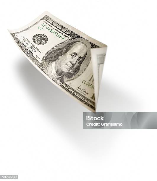 Voar 100 Dollar Bill Isolado A Branco - Fotografias de stock e mais imagens de Conta - Acessório Financeiro - Conta - Acessório Financeiro, Nota, Símbolo do Dólar