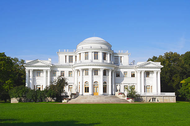 istock Elagin palace, Saint-Petersburg 94736644
