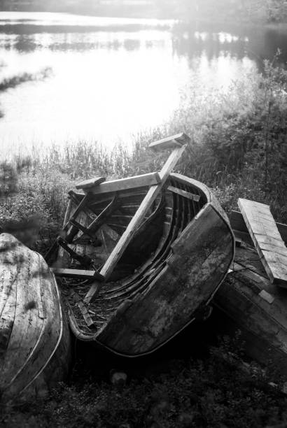 istock Old wooden boats on shore 947368800