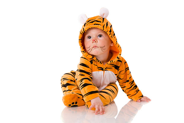 bambino tigre - face paint child animal little boys foto e immagini stock
