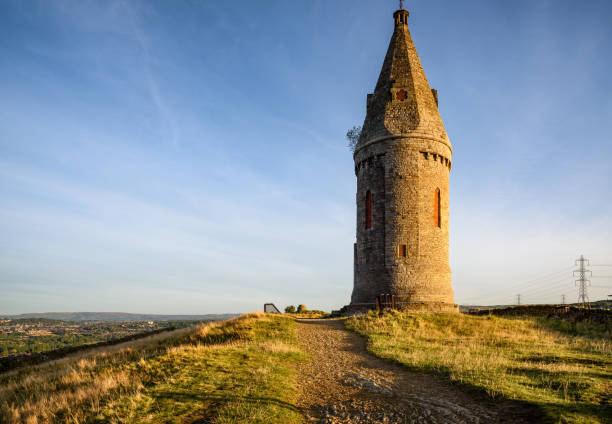 hartshead pike, tameside uk - grande manchester - fotografias e filmes do acervo