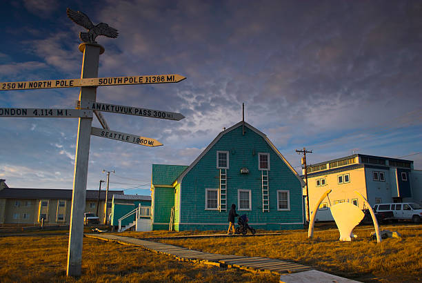 più northern point in usa, alaska-barrow - north slope foto e immagini stock