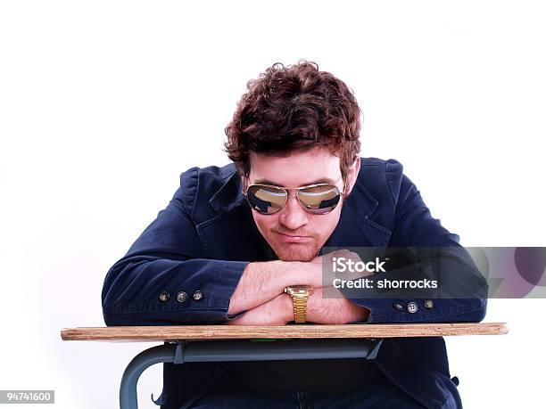 Deméritos Foto de stock y más banco de imágenes de Actitud - Actitud, Adulto joven, Brazos cruzados