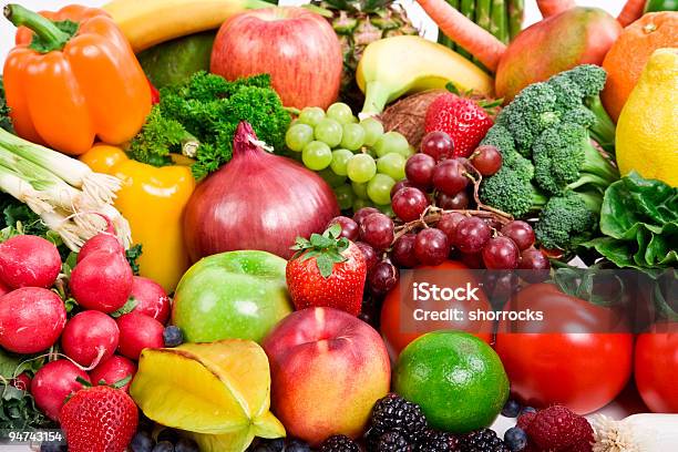 Produção De Fundo - Fotografias de stock e mais imagens de Legumes - Legumes, Fruta, Fruta com Grão