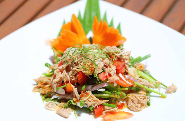 istock Thai Spicy minced meat salad or ground pork salad 947465414