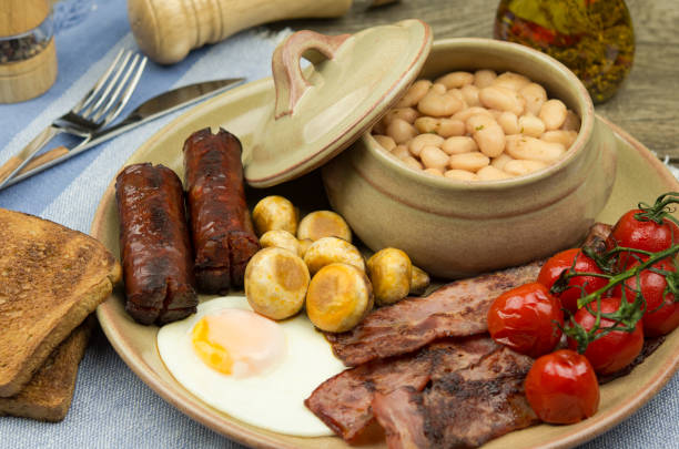 istock Traditional full English breakfast 947467750