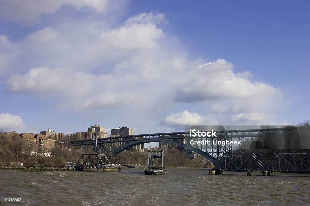 Ponte per nulla - Foto stock royalty-free di Acqua