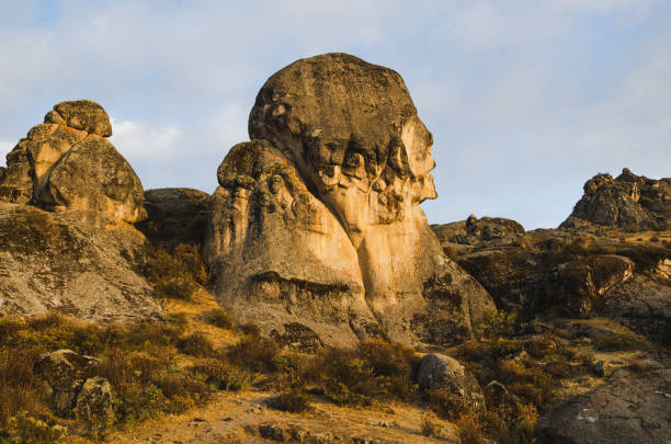 monumento de marcahuasi, peru à humanidade - the stone forest - fotografias e filmes do acervo