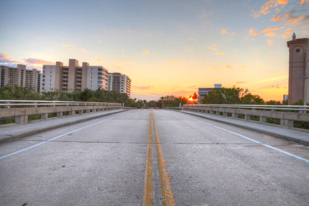 istock Sunset at the end of Blue Bill road 947667022