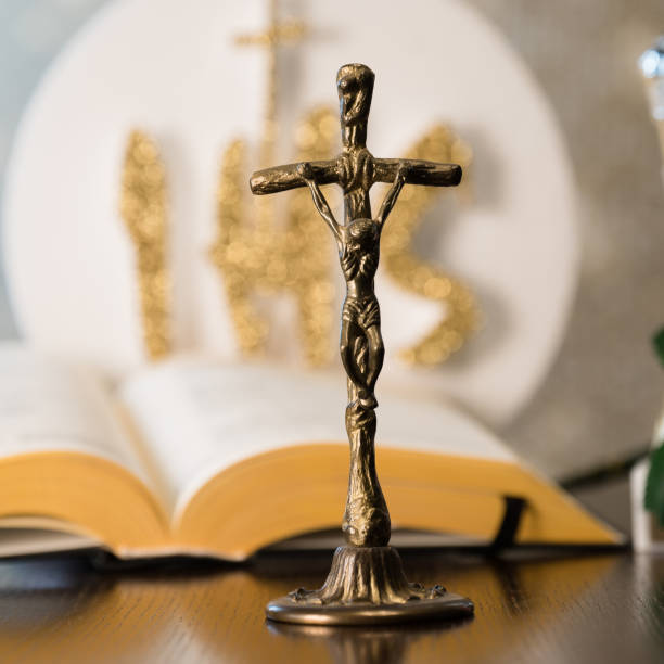 istock Catholic Religion theme. Holy communion. 947715238