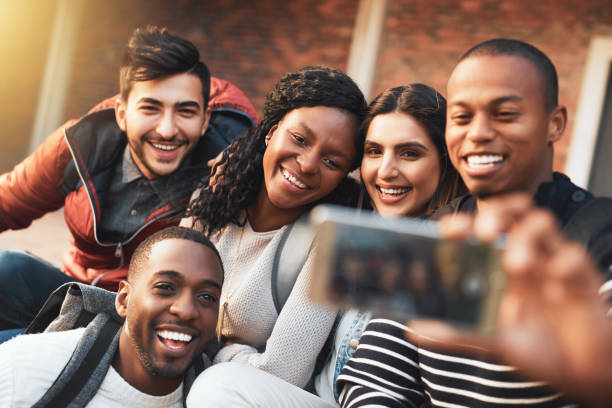 istock Keep your college friends close 947724246