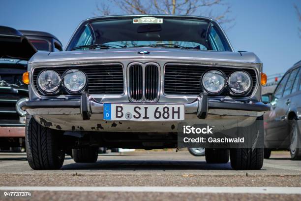 Bmw 30 Csi De Vehículo Antiguo Foto de stock y más banco de imágenes de 2018 - 2018, Acontecimiento, Aire libre