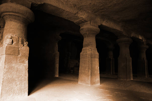 istock Architectural Column In Elephanta Island Caves, Mumbai/India 947802786
