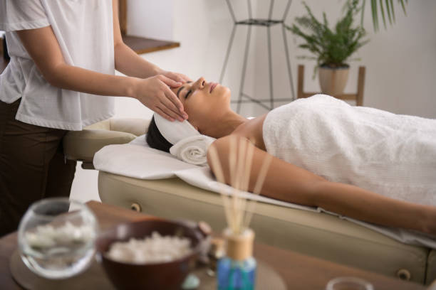 istock Attractive relaxed woman being in the spa salon 947853740