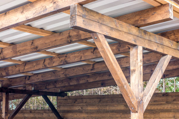 Roof construction of a carport