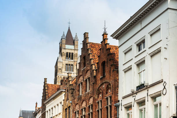 istock Antique building view in Old Town Bruges, Belgium 947964372
