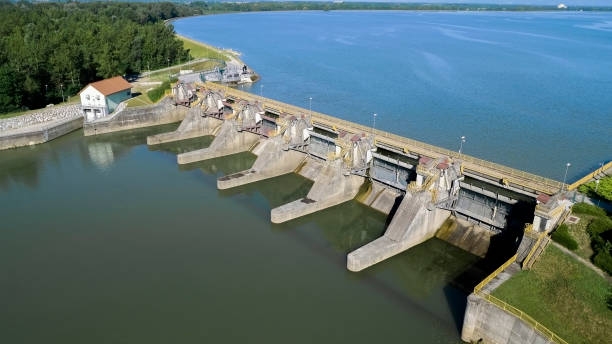 istock Hydroelectric power plant 947996210
