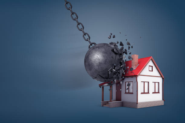 renderização 3d de uma bola gigante quebra em pequenas partes quando atinge uma pequena casa de família - wrecking ball destruction chain sphere - fotografias e filmes do acervo