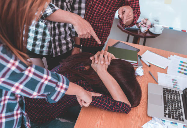 istock Casual office workers is blaming on upset team mate 948095184