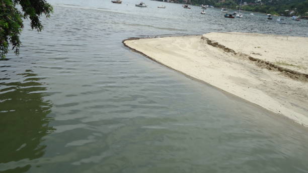 istock Canal - River to the Sea 948144428