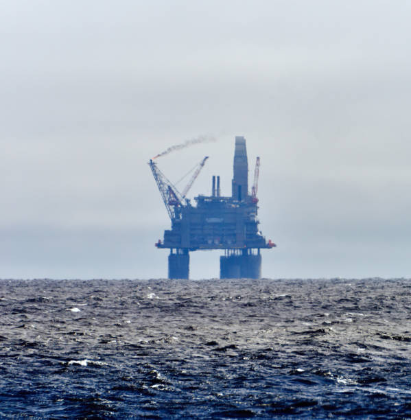 istock Oil rig on offshore area 948189104