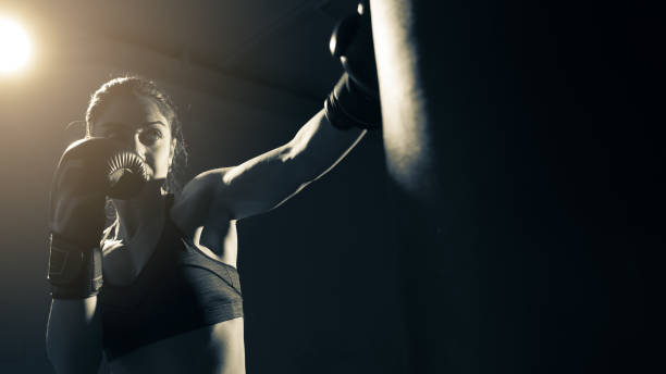 istock Boxer woman training at the gym 948198936