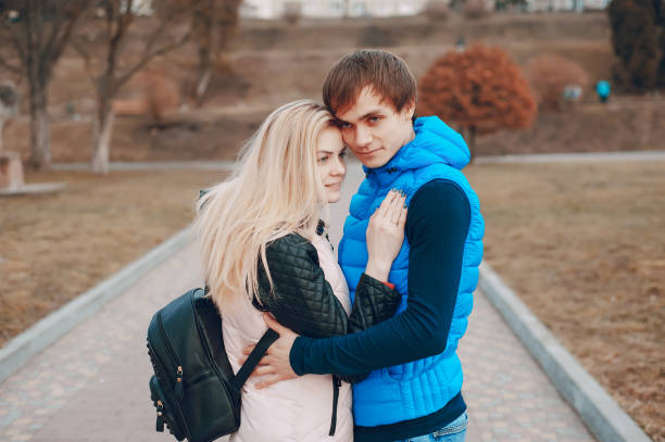 istock couple in a city 948324798