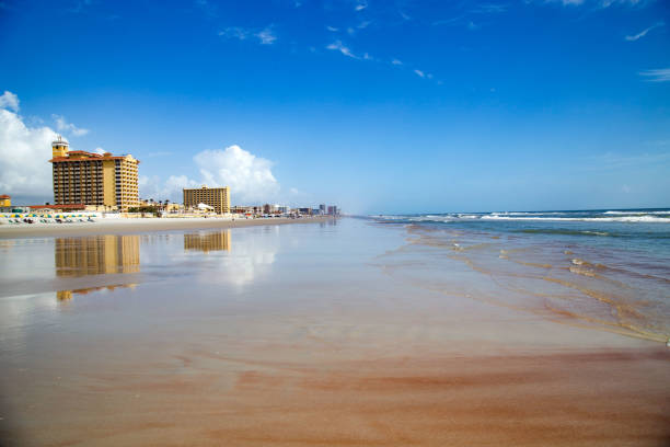 istock Daytona Beach In The Morning 948386778