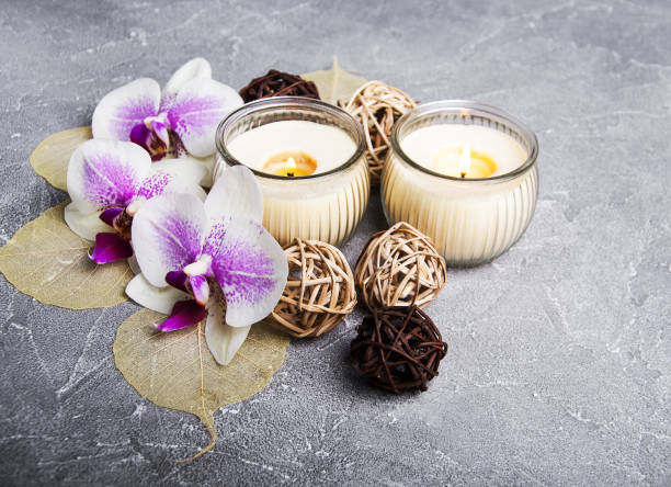 istock Spa concept with orchid flowers 948408214