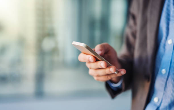 istock Connect to business opportunity 948421060