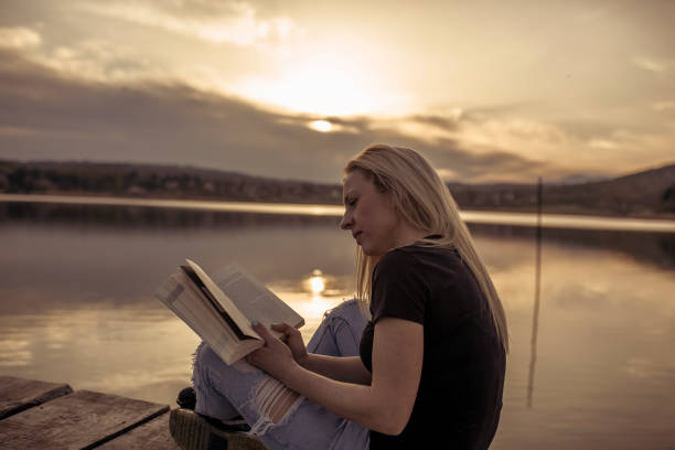 istock Beautiful sunny day by the lake 948429436