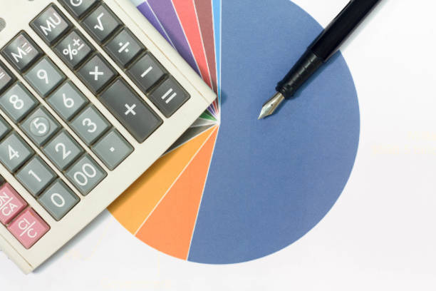 istock Use a business analytics graph that works in the background concept of the office. 948451864