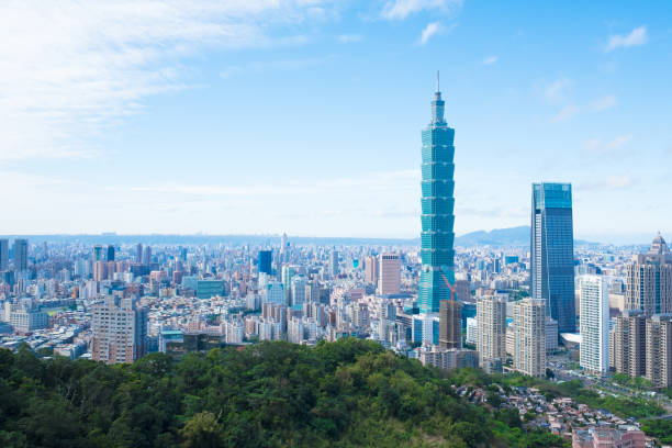 istock morning taipei city 948459378