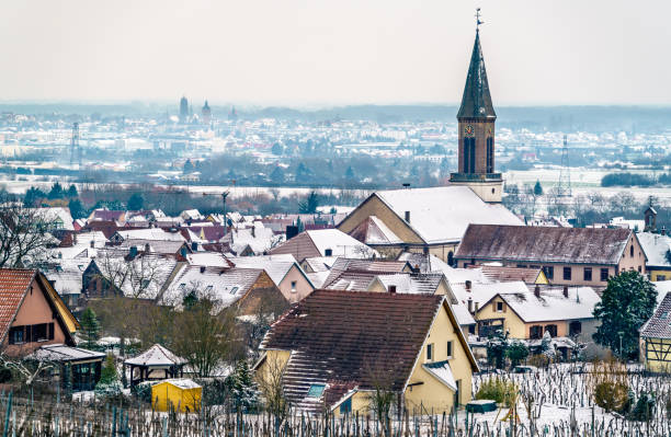 saint matrin church in kintzheim, a village in bas-rhin - alsace, france - haut rhin imagens e fotografias de stock