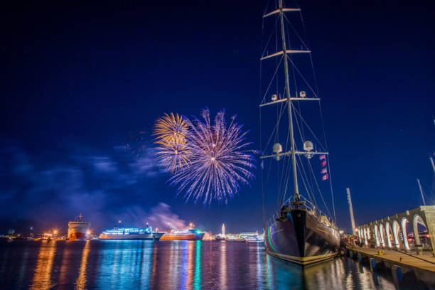 istock fireworks in the harbour of zakynthos 948539486