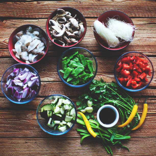 istock Ingredients for Thai Noodles with Prawns 948646150
