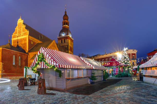 istock Christmas Market in Riga, Latvia 948743756