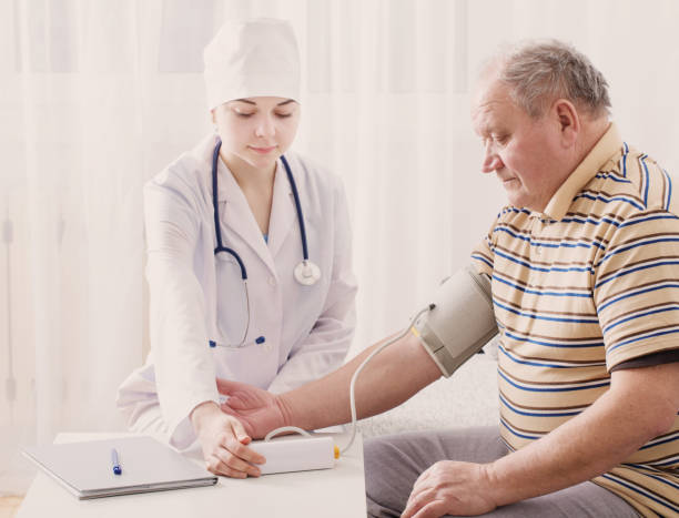 istock pressure measurement in elderly men 948874552