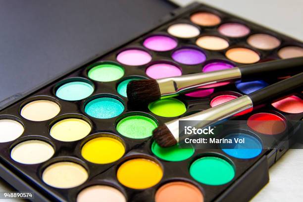 Brushes With An Eyeshadow Palette And Lipstick In Серебристом Background  Decorative Cosmetics For Professional Makeup Eyeshadow Colors Trend Stock  Photo - Download Image Now - iStock