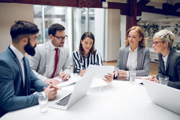 istock Team of professionals discussing new business approach 948916614