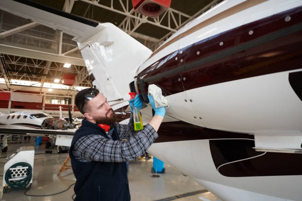 istock Aircraft mechanic in the hangar 948998198