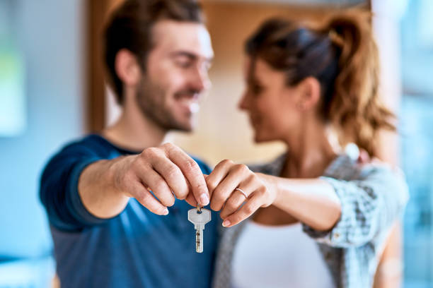 istock The keys to our new home 949054856