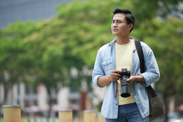 istock Searchng for a good photo 949065492