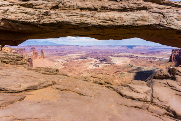 istock Mesa Arch in Canyonlands National Park 949081988