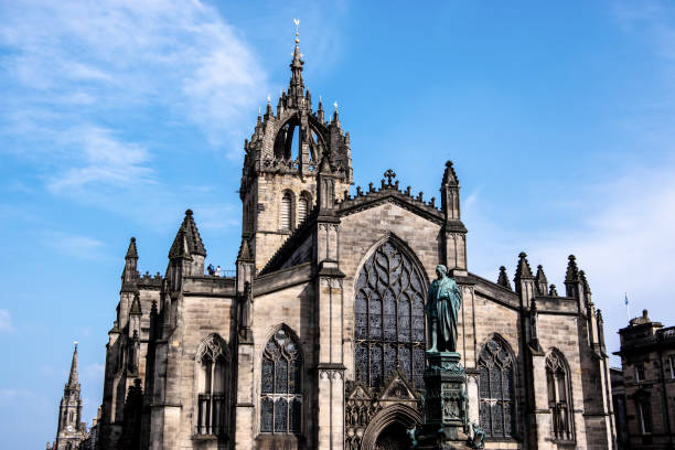 istock St. Giles' Cathedral in Edinburgh on a sunny day 949140008