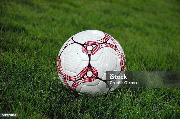 Soccerball - いっぱいになるのストックフォトや画像を多数ご用意 - いっぱいになる, カラー画像, ゴールキーパー