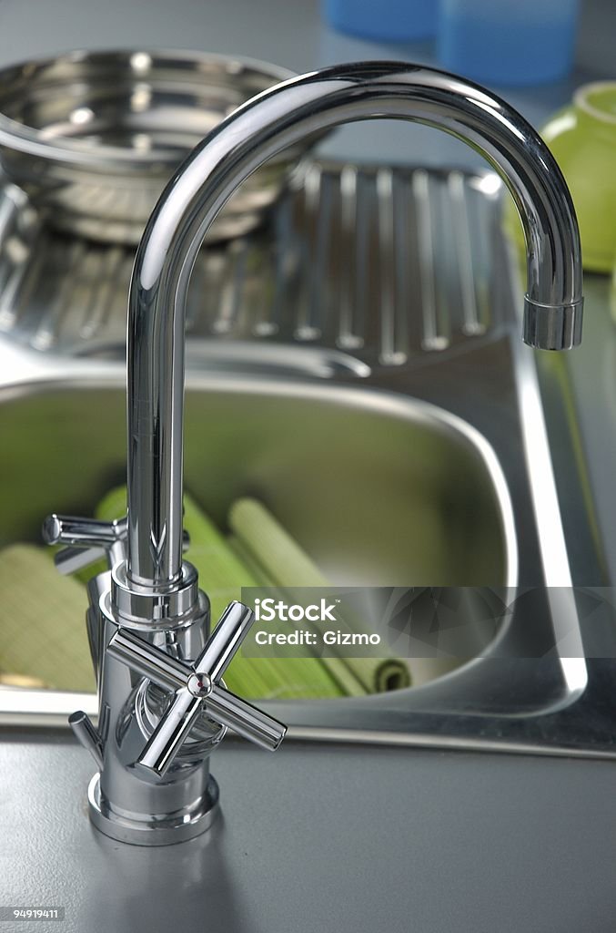 Moderno Rubinetto - Foto stock royalty-free di Acqua